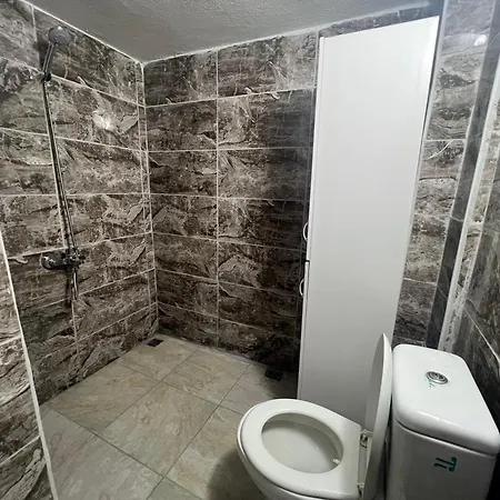 Cengiz Kendi Eviniz Gibi Apartament *
